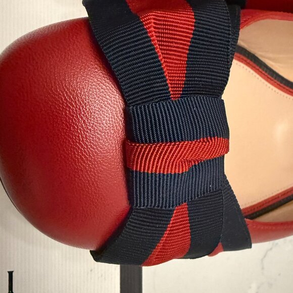 Gucci Flats with Red and Navy Bow - Picture 14 of 15